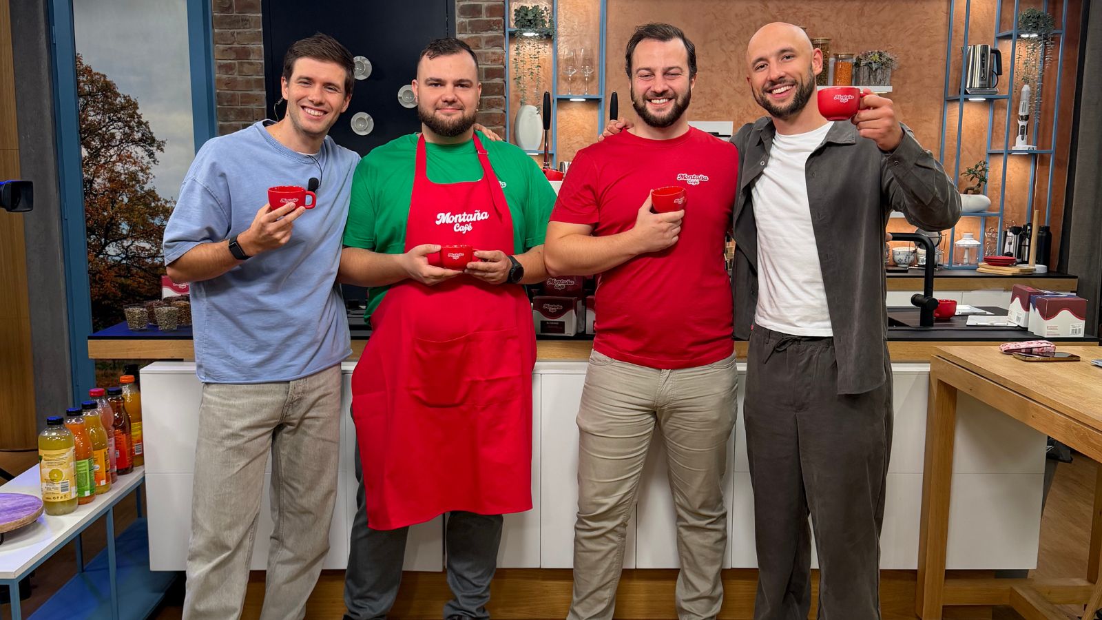 s moderátory Snídaně s Novou